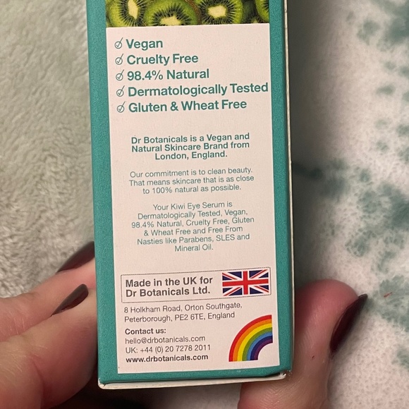 🥝 Dr. Botanicals Kiwi Superfood Cooling Eye Serum 🥝 - Picture 3 of 7